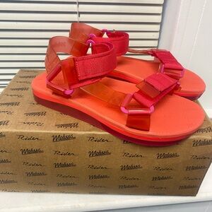 New* Melissa Vibrant Coral Sandals
